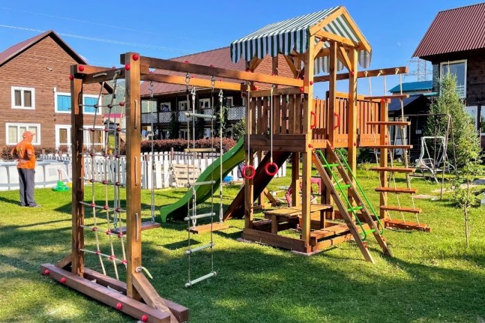 Детский игровой комплекс из дерева по эскизу заказчика 
